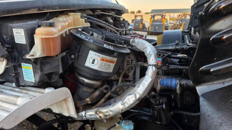 2011 Freightliner M2 106