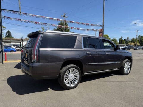2016 Cadillac Escalade ESV Platinum