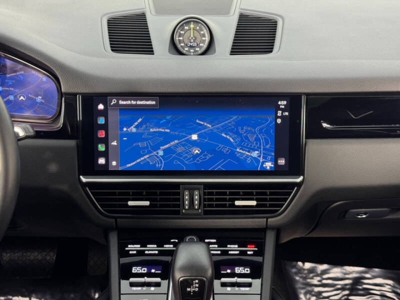 2023 Porsche Cayenne