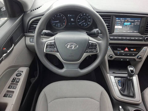 2018 Hyundai Elantra