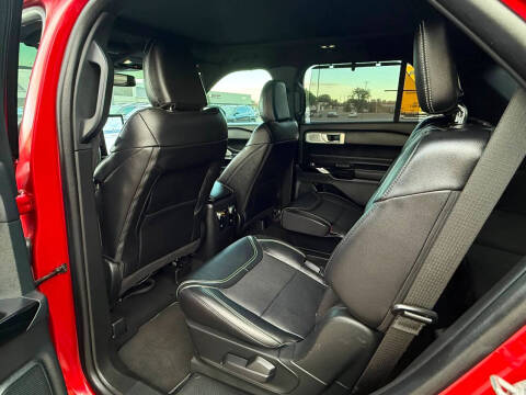 2023 Ford Explorer ST
