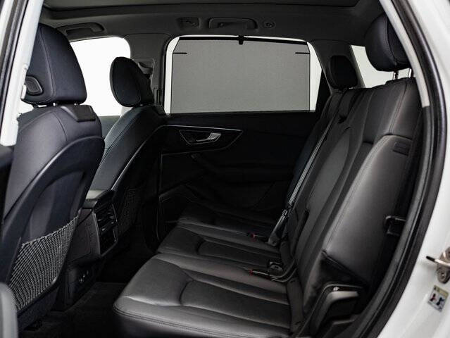 2022 Audi Q7 quattro Premium Plus 55 TFSI