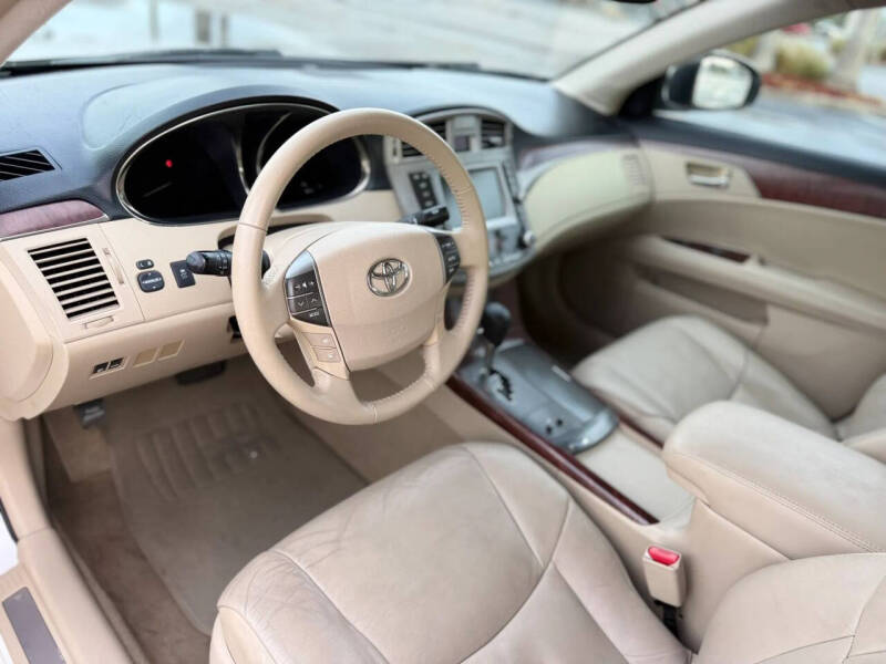 2012 Toyota Avalon