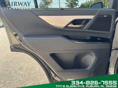 2023 Lexus LX 600 F SPORT Handling