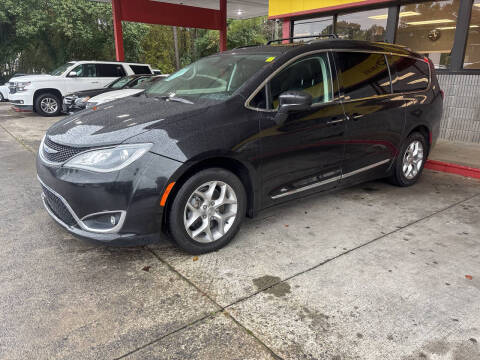 2019 Chrysler Pacifica Touring L Plus