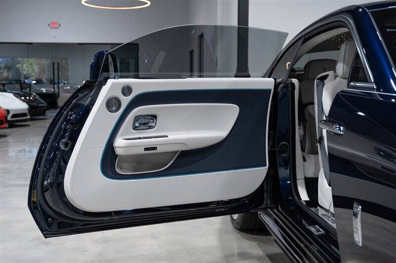 2024 Rolls-Royce Spectre