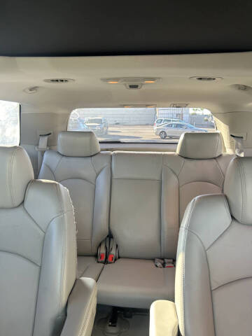 2007 Saturn Outlook XR