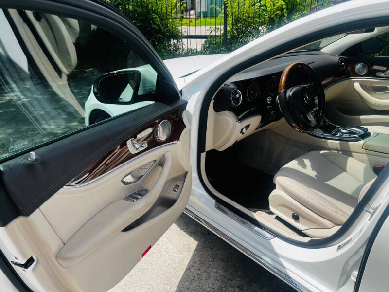 2017 Mercedes-Benz E-Class E 300