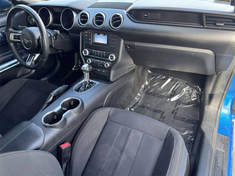 2020 Ford Mustang EcoBoost