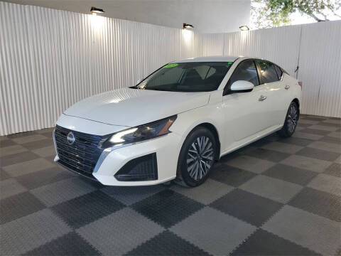 2023 Nissan Altima 2.5 SV