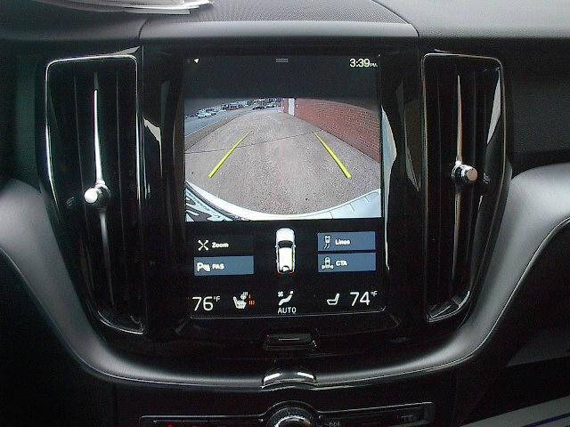 2020 Volvo XC60 T5 Momentum