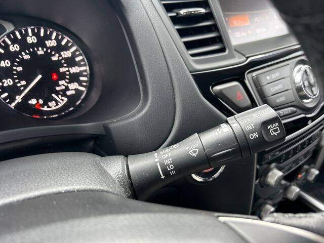 2019 Nissan Pathfinder SV