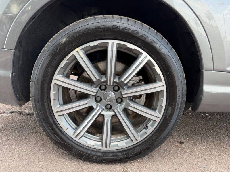 2017 Audi Q7 2.0T quattro Premium Plus