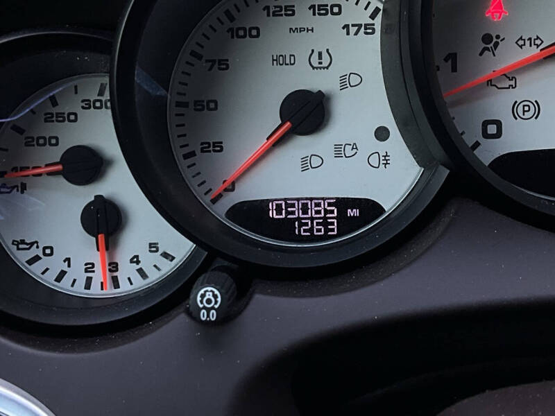 2016 Porsche Cayenne GTS