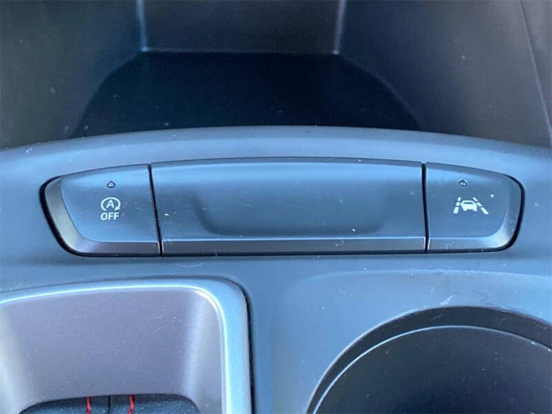 2025 Chevrolet Trax RS