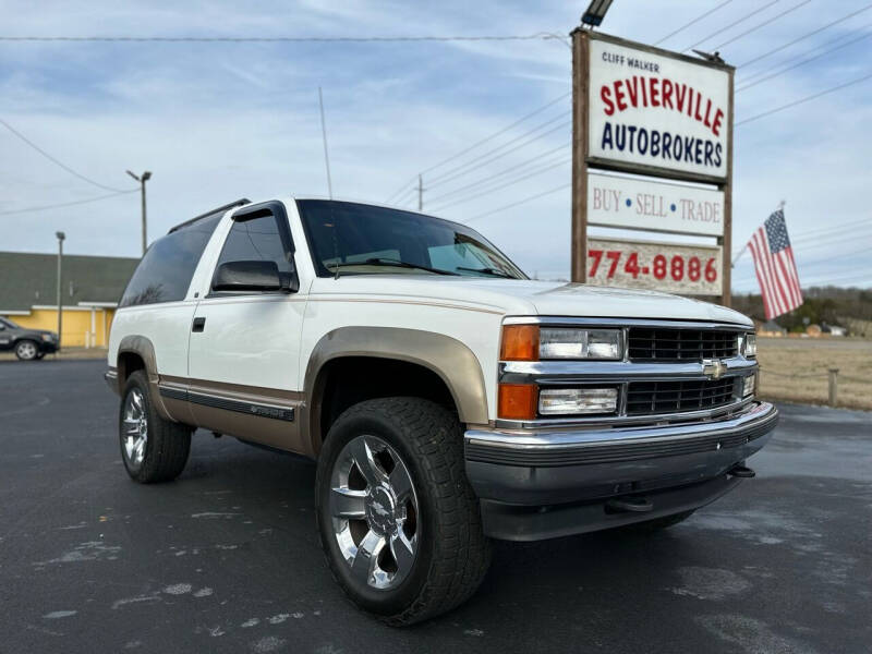 1998 Chevrolet Tahoe for sale at Sevierville Autobrokers LLC in Sevierville TN