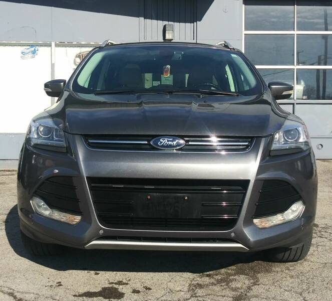 2014 Ford Escape for sale at STEVE GRAYSON MOTORS in Youngstown OH