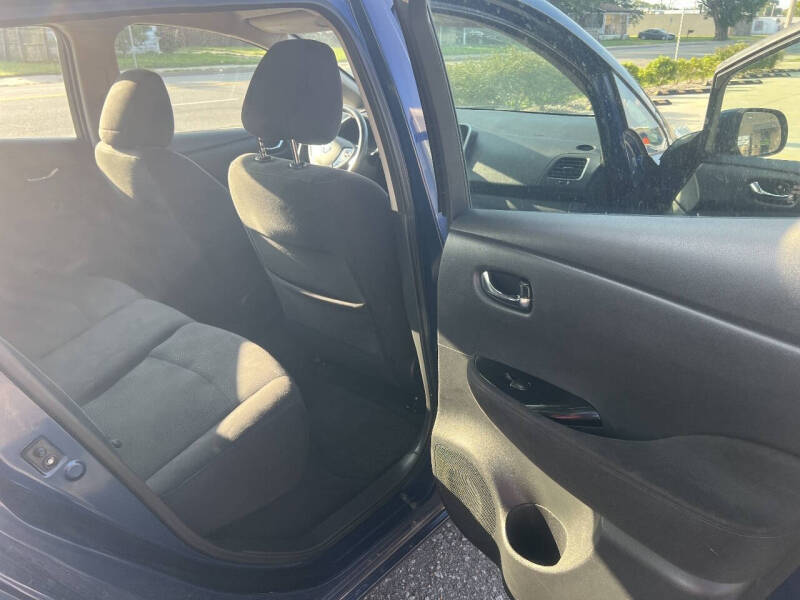 2017 Nissan LEAF SL