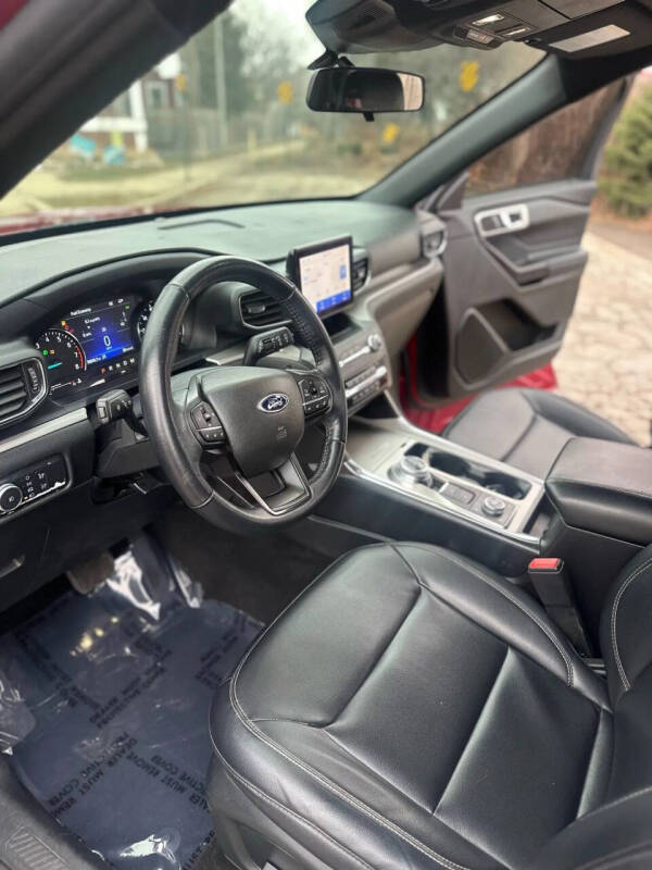 2020 Ford Explorer XLT