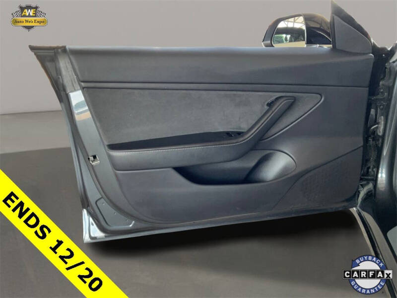 2019 Tesla Model 3 Standard Range Plus