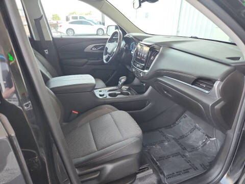 2021 Chevrolet Traverse LT Cloth
