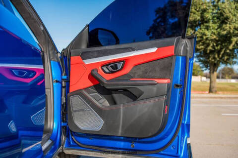 2019 Lamborghini Urus