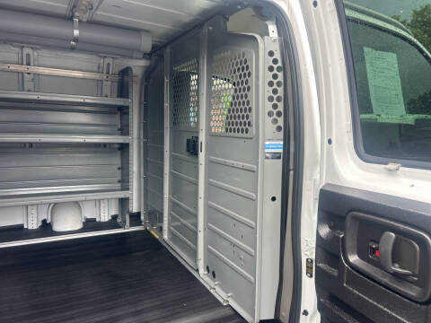 2017 Chevrolet Express 2500