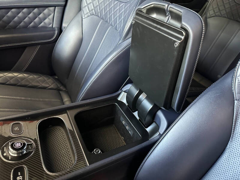 2019 Bentley Bentayga V8