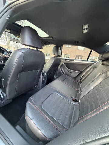 2012 Volkswagen Jetta GLI Autobahn