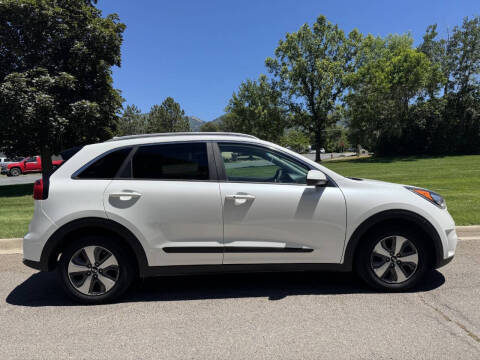 2017 Kia Niro LX