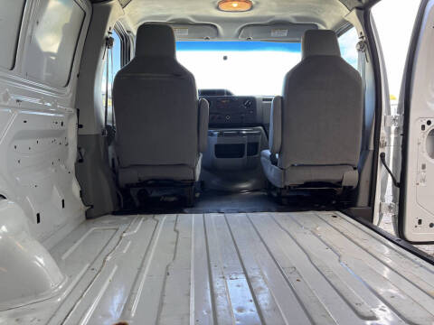 2012 Ford E-Series E-250