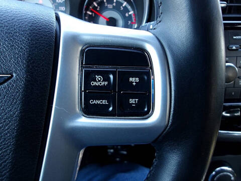 2011 Chrysler 200 Touring