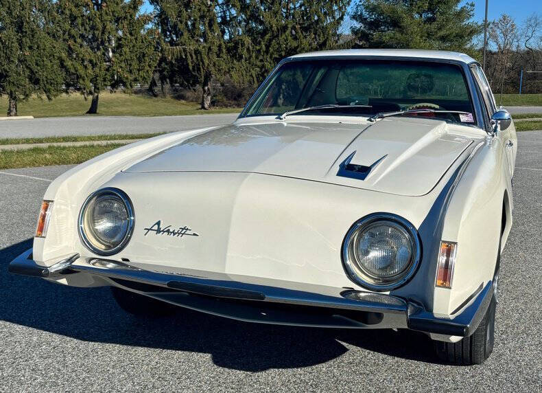 1963 Studebaker Avanti