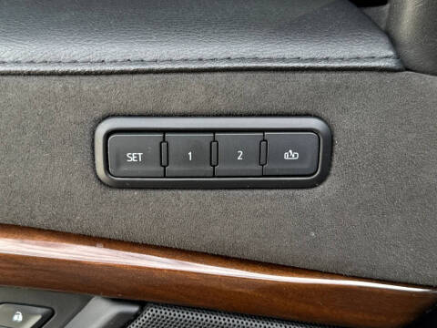 2020 Cadillac Escalade Premium Luxury