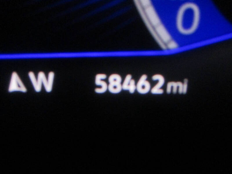 2023 Volkswagen Taos SE 4Motion