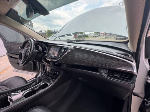 2017 Buick Envision Essence