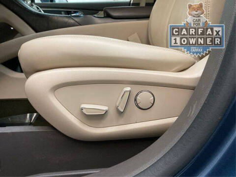 2019 Lincoln Nautilus Select