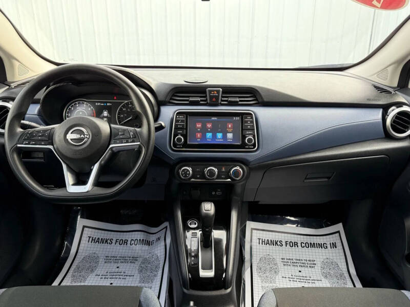 2024 Nissan Versa SV