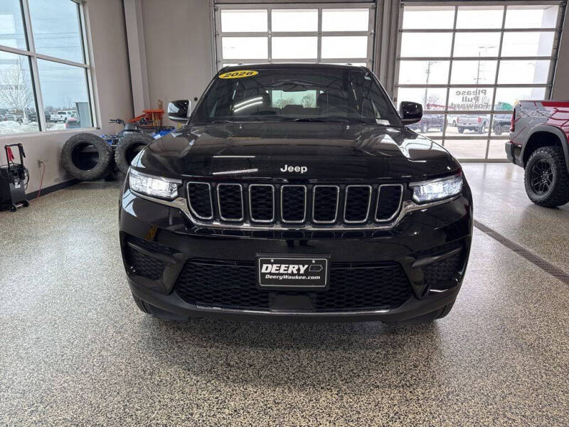 2026 Jeep Grand Cherokee Laredo