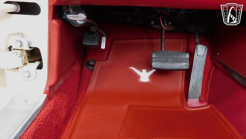 1962 Ford Thunderbird