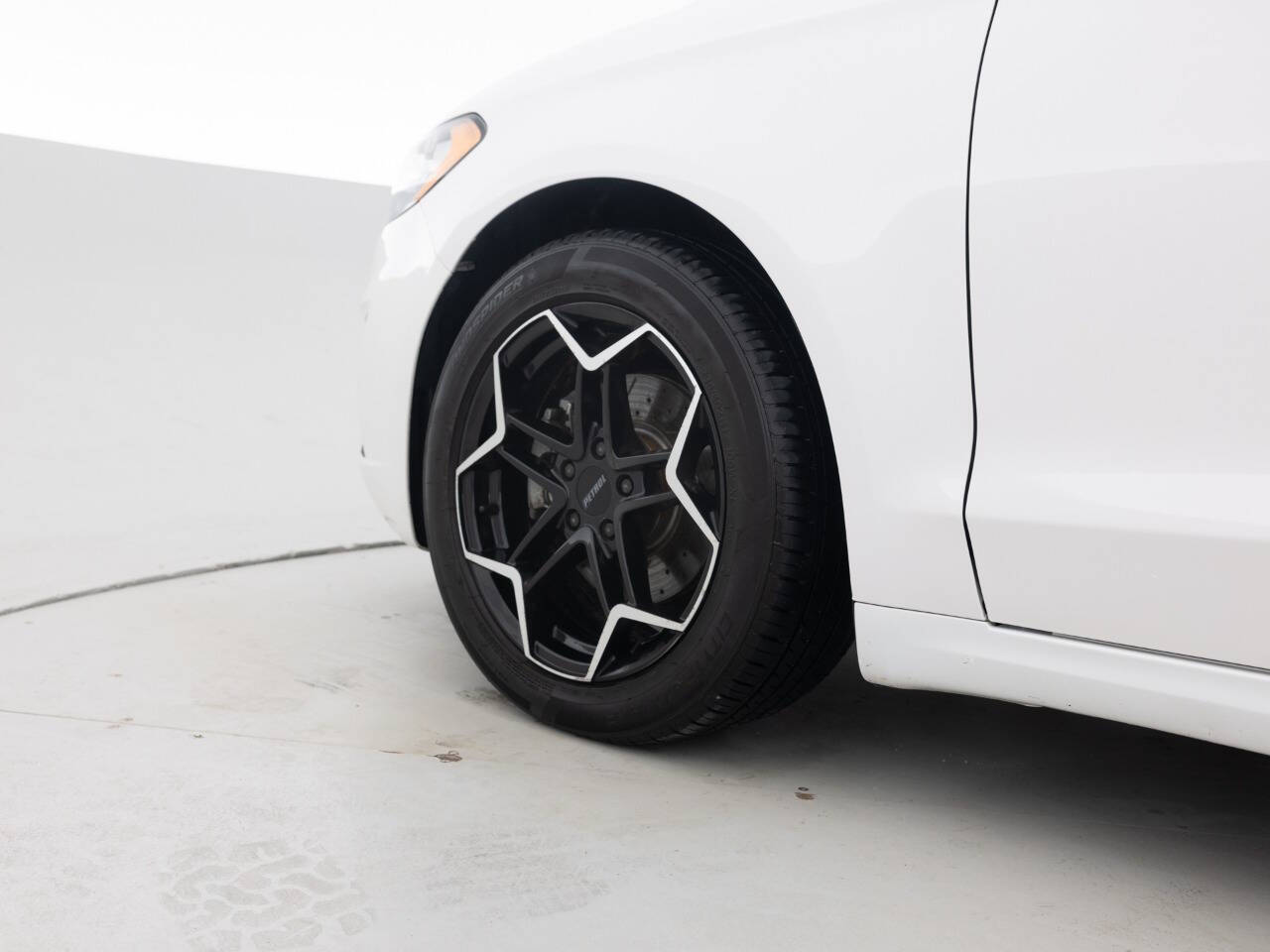 Used Car 2019 Ford Fusion  Se 4dr Sedan For Sale Under $12,000 In Coal City, Illinois