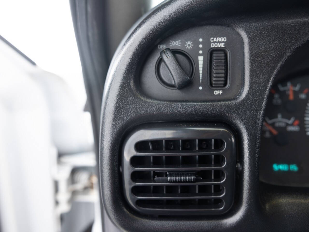 Used Car 2000 Dodge Ram 1500  Slt 4dr Extended Cab Sb For Sale Under $20,000 In Coal City, Illinois