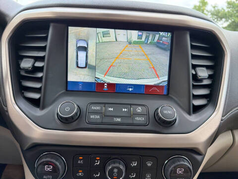 2019 GMC Acadia Denali