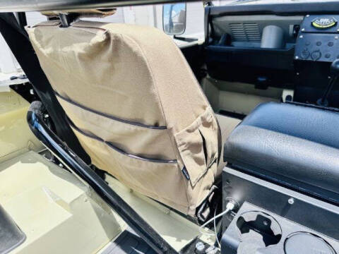 1990 Land Rover Defender