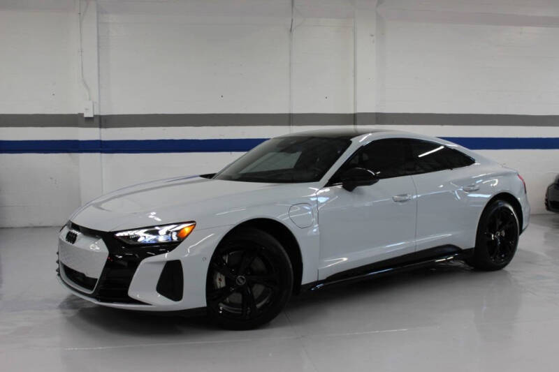 2023 Audi e-tron GT quattro Prestige