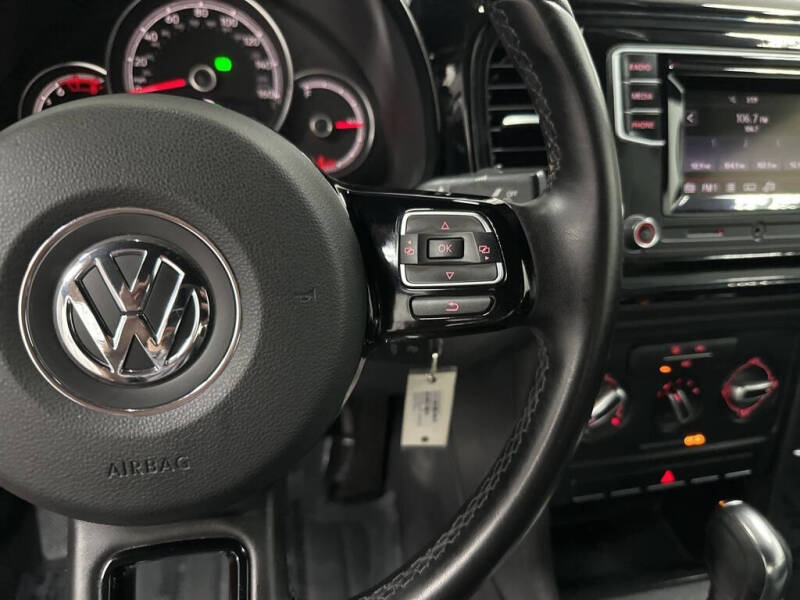 2019 Volkswagen Beetle 2.0T S