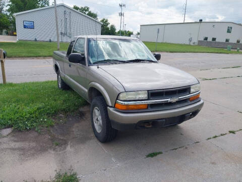 2003 Chevrolet S-10 LS