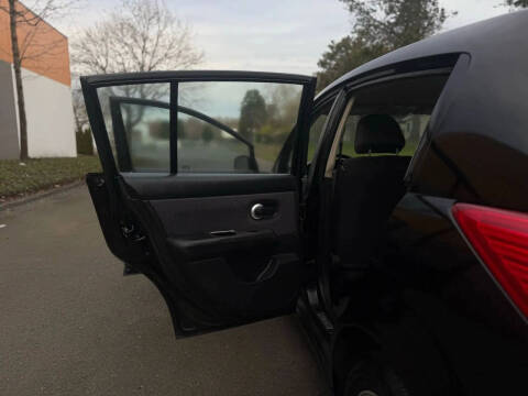 2008 Nissan Versa 1.8 S