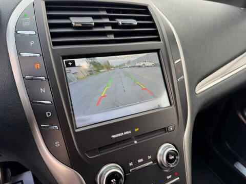 2016 Lincoln MKC Select