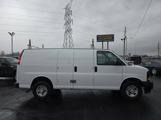 2017 Chevrolet Express 2500